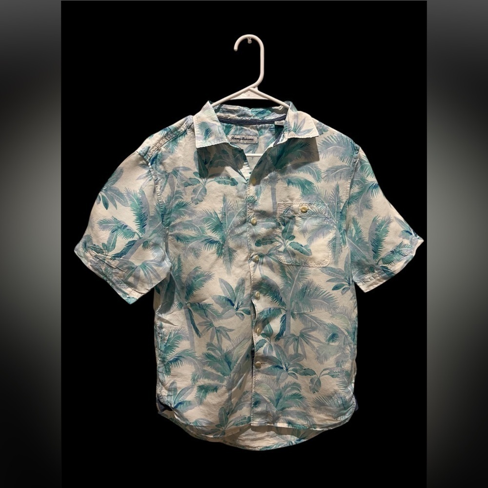Tommy Bahama Men’s Palm Button Down
